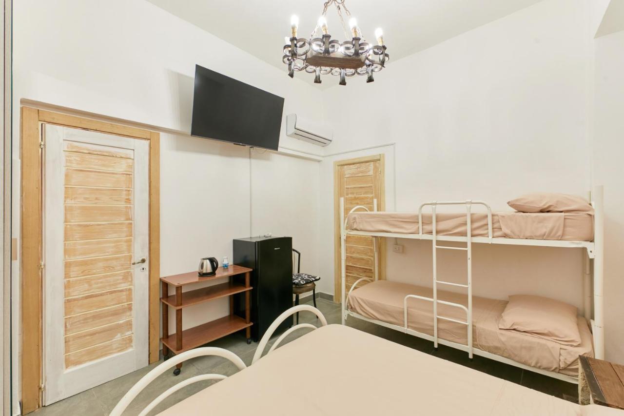 Made First Rooms Gallipoli Exterior photo